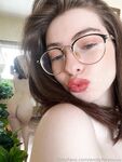 Onlyfans Leaked Photos - Emilyforyouuu - Amateur Photos