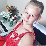 Onlyfans Leaked Photos - Polarainbow - Amateur Photos