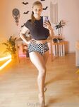 Onlyfans Leaked Photos - Polarainbow - Amateur Photos