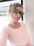 Onlyfans Leaked Photos - Scarlett-Thorne - Amateur Photos