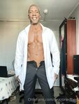 Onlyfans Leaked Photos - Seazonedbeef - Amateur Photos