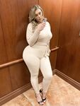 Onlyfans Leaked Photos - Sophiethebodyvip - Amateur Photos