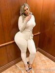 Onlyfans Leaked Photos - Sophiethebodyvip - Amateur Photos