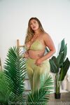 Onlyfans Leaked Photos - Sophiethebodyvip - Amateur Photos