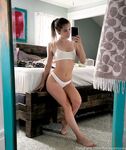 Onlyfans Leaked Photos - Honeysmoney - Amateur Photos