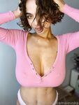 Onlyfans Leaked Photos - Miamaievska - Amateur Photos