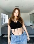 Onlyfans Leaked Photos - Azaliialexi - Amateur Photos