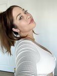 Onlyfans Leaked Photos - Azaliialexi - Amateur Photos