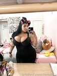 Onlyfans Leaked Photos - Charlotte.G - Amateur Photos