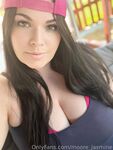 Onlyfans Leaked Photos - Moore_Jasmine - Amateur Photos