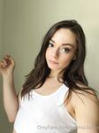 Onlyfans Leaked Photos - Sophiaburns - Amateur Photos