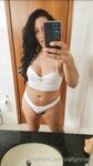 Onlyfans Leaked Photos - Ellynrosa - Amateur Photos