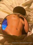 Onlyfans Leaked Photos - Lalirobertson - Amateur Photos