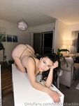 Onlyfans Leaked Photos - Beatrixbelleaux - Amateur Photos