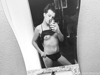 Onlyfans Leaked Photos - Lilithwoodford - Amateur Photos