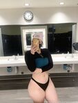Onlyfans Leaked Photos - Curlsncutegirls - Amateur Photos