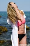 Amateur - A212A Roxana And Oana - Part 1 Of 2_3000Highres - Photos Roxana And Oana 2_3000Highres Part 1 A212A Of Beach