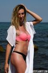 Amateur - A212A Roxana And Oana - Part 1 Of 2_3000Highres - Photos Roxana And Oana 2_3000Highres Part 1 A212A Of Beach