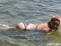 Amateur - B032C Andreea And Oana - Part 3 Of 4_3000Highres - 4_3000Highres Photos 3 And Oana B032C Part Andreea Of Beach