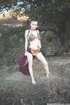 Lesbian - 2016-01-12 Slave Leia - Emily Bloom - 2016-01-12 Slave Emily Photos Leia Bloom Petite