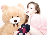 Lesbian - 2017-10-26 Teddy - Emily Bloom - Emily Photos Teddy Bloom 2017-10-26 Petite
