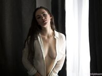 Lesbian - 2018-01-05 Window - Jewels - Window 2018-01-05 Photos Jewels Petite