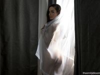 Lesbian - 2018-01-05 Window - Jewels - Window 2018-01-05 Photos Jewels Petite