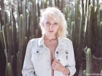 Lesbian - 2018-09-25 Canyons - Hopelesssofrantic - Canyons Hopelesssofrantic Photos 2018-09-25 Petite