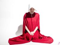 Lesbian - 2019-10-29 Handmaids Tale - Emily Bloom - Handmaids Tale Emily Photos 2019-10-29 Bloom Petite