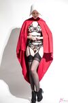 Lesbian - 2019-10-29 Handmaids Tale - Emily Bloom - Handmaids Tale Emily Photos 2019-10-29 Bloom Petite