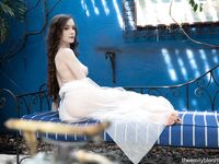 Lesbian - 2021-03-30 Athena - Emily Bloom - Emily Photos Athena 2021-03-30 Bloom Petite