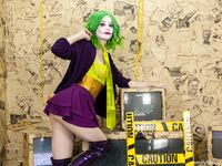 Lesbian - 2022-10-19 Joker - Emily Bloom - Emily Joker Photos Bloom 2022-10-19 Petite