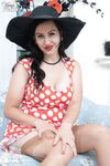 Bullet Bra - Vintageflash Tindra Frost - Flashers Return! - Photos Flashers Frost Tindra Return! Dildo