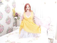 Bullet Bra - Vintageflash Zara Durose - Your Own Vintage Vixen! - Durose Photos Vixen! Vintage Your Own Zara Dildo