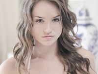 Erotic - X-Art.Com_2010-10-15_Tori_Pretty-Plaything - Photos Posing
