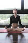 Erotic - X-Art.Com_2011-01-10_Caprice_Sexy-Yoga-Cutie - Photos Posing