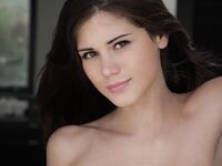 Erotic - X-Art.Com_2011-02-14_Caprice_One-Fine-Day - Photos Posing