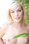 Erotic - X-Art.Com_2011-09-07_Hayden-H_Summer-Plaything - Photos Posing