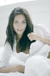Erotic - X-Art.Com_2013-07-16_Michaela-Isizzu_Introducing-Mila - Photos Posing
