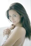 Erotic - X-Art.Com_2013-07-16_Michaela-Isizzu_Introducing-Mila - Photos Posing