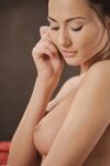 Erotic - X-Art.Com_2013-12-22_Michaela-Isizzu_Santas-Little-Helper - Photos Posing