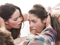 Erotic - X-Art.Com_2014-01-01_Jenna--Anna-M_Zeppelin-On-Fire - Photos Posing