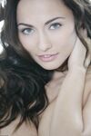 Erotic - X-Art.Com_2014-06-30_Michaela-Isizzu_Au-Paradis - Photos Posing