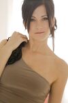 Erotic - X-Art.Com_2014-07-02_Lisa_Give-Me-More-Part-I - Photos Posing