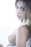 Erotic - X-Art.Com_2014-10-07_Miu_Cant-Let-Go - Photos Posing