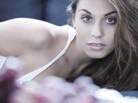 Erotic - X-Art.Com_2014-10-07_Miu_Cant-Let-Go - Photos Posing