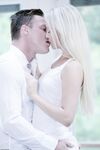 Erotic - X-Art.Com_2014-10-28_Hannah_Why-I-Love-Czech-Girls-By-Matthew - Photos Posing