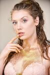 Erotic - X-Art.Com_2017-08-03_Elena-Koshka_Pure-Gold - Photos Posing
