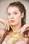 Erotic - X-Art.Com_2017-08-03_Elena-Koshka_Pure-Gold - Photos Posing