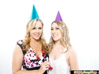 2Chickssametime - 2Chickssametime Julia Ann - Sep Photos Lee 2022R 13 [2Cst] Julia Kimber Ann All Sex